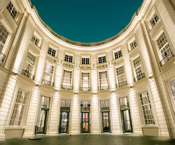 koninklijke-schouwburg-card